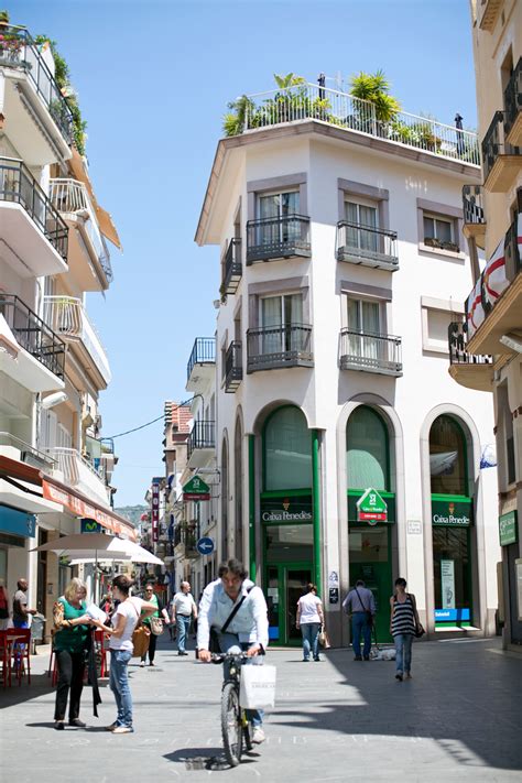 Streets Of Sitges Spain Entouriste