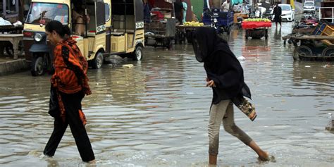 Heavy Monsoon Rainfall To Hit Karachi On July 3 Met