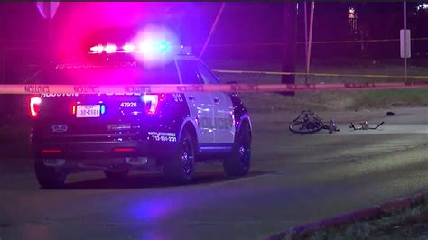 Were Houston Police Slow To Respond To Bicyclist Hit By Cruiser