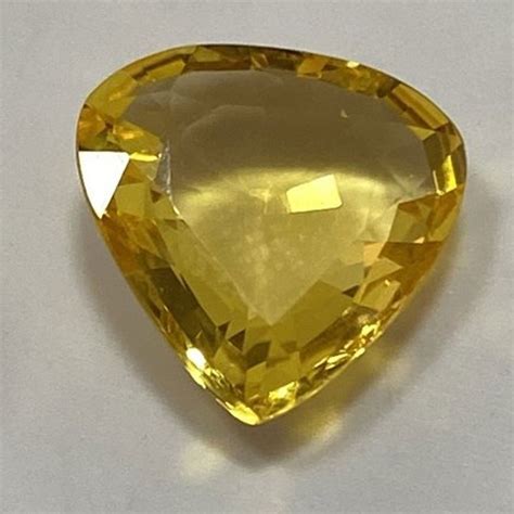 Mixed Cut Astrology Natural Yellow Sapphire Gemstone Carat Carat