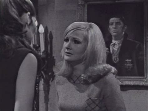 217 Dark Shadows Lurker Vicki Carolyn Barnabas Portrait Dark Shadows Tv