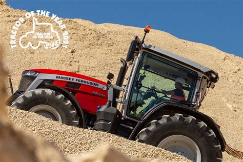 A Es V Traktora Massey Ferguson Mf S Dyna E Power Exclusive