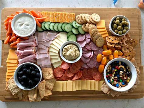 How To Make Simple Charcuterie Board Clarinda Thiel