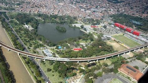 Medellín celebra hoy el Día de la Niñez y la Recreación en el Parque