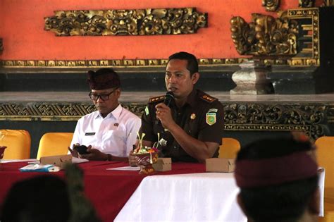 Sinergitas Pemkab Buleleng Dan Kejati Bali Berikan Penerangan Hukum