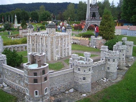 Minimundus In Klagenfurt Scenery Tower Bridge Klagenfurt