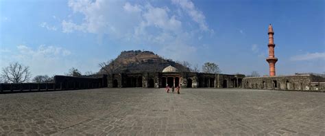 Daulatabad Fort | Sahapedia