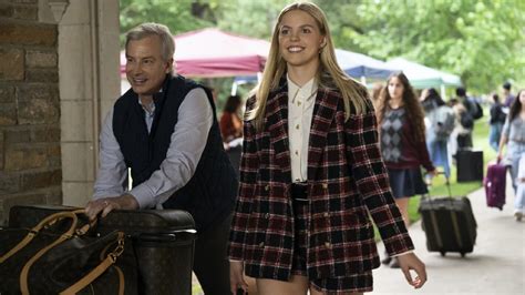 The Sex Lives of College Girls Reneé Rapp Exiting in Season 3 Read