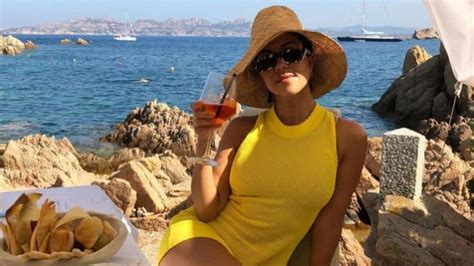 Kourtney Kardashians Extravagant Italian Vacation Photos