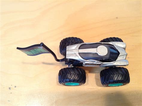 JULIAN S HOT WHEELS BLOG Alien Invasion Monster Jam Truck Epic Additions New Truck