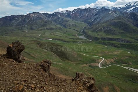 Denali S Mountains And Valleys Stock Image Image Of Alaska Tour