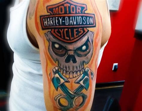 30 Amazing Old School Harley Davidson Tattoos