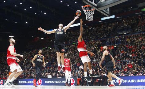 Basket Clamoroso In Coppa Di Grecia L Olympiacos Si Rifiuta Di