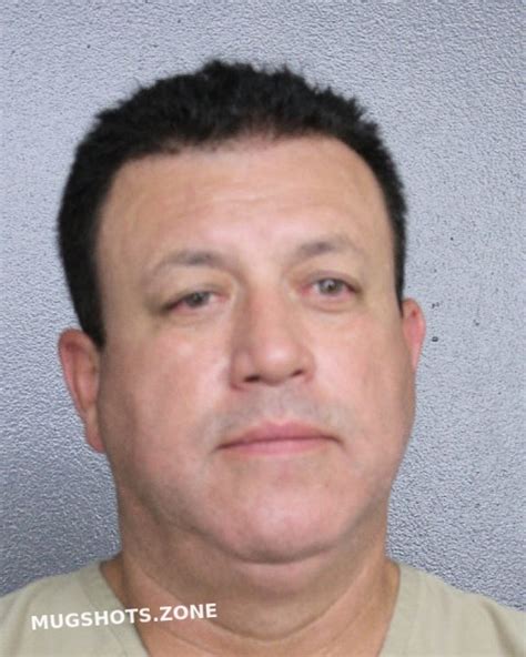 Carrasquilla Jhon Jairo 06142021 Broward County Mugshots Zone