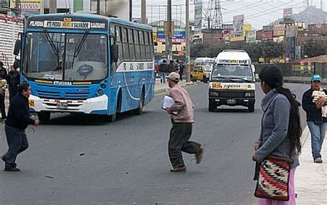 Peatones Y Conductores Contin An Cometiendo Infracciones Canal N