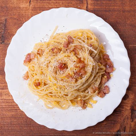 Authentic Spaghetti Alla Carbonara Recipe