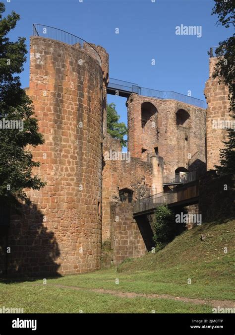 Saar Castle Hi Res Stock Photography And Images Alamy