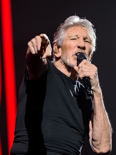 Roger Waters This Is Not A Drill 2022 North American Tour Stopped In