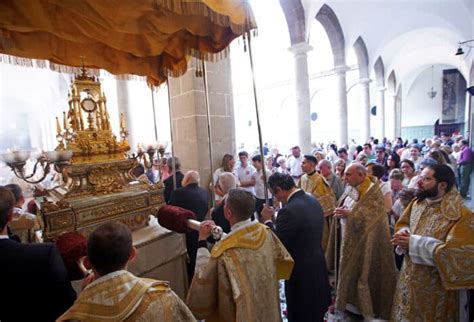 El Patriarca Celebra La Octava Del Corpus Con Los Ritos Establecidos