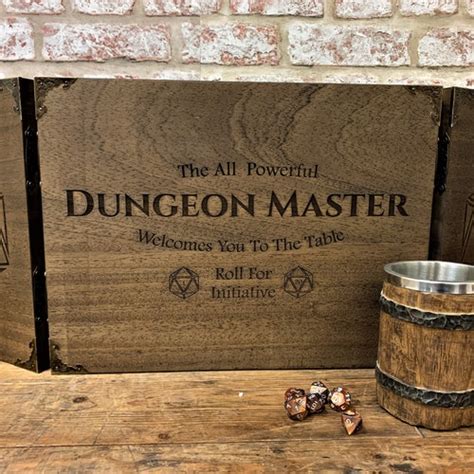 Wooden Dungeon Master Screen Dragon Engraving Dandd Dnd Rpg Etsy