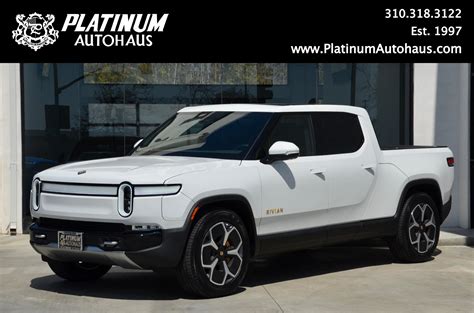 2023 Rivian R1t White Wholesalers