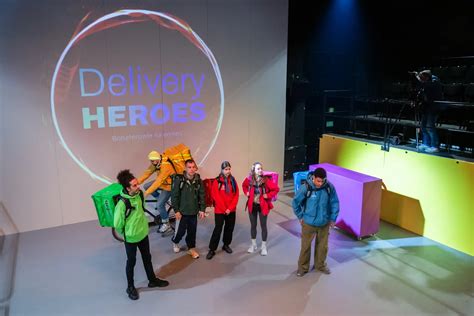 Premiera Delivery Heroes Bohaterowie Na Wynos W Teatrze Polskim W