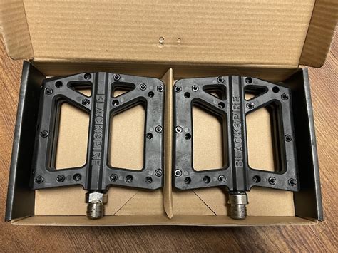 3020 Blackspire Nylotrax Pedals Black For Sale