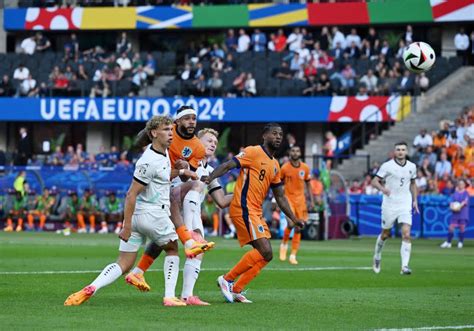 Austria Vence A Países Bajos Con Un Gol Cerca Del Final Y Gana Grupo D