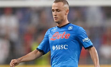 Formazioni Napoli Inter Koulibaly Titolare Presa La Decisione Su Lobotka