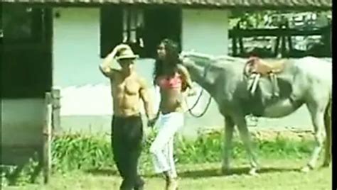 Free Shemale Seduce Porn Videos Xhamster