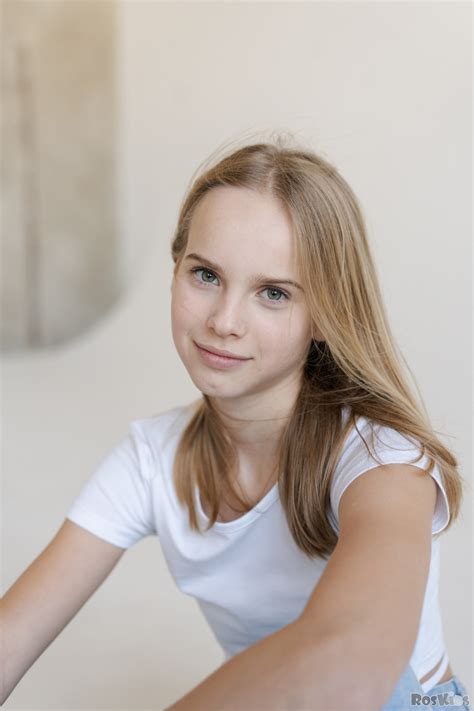 Изабелла Хансен - профиль на сайте Roskids