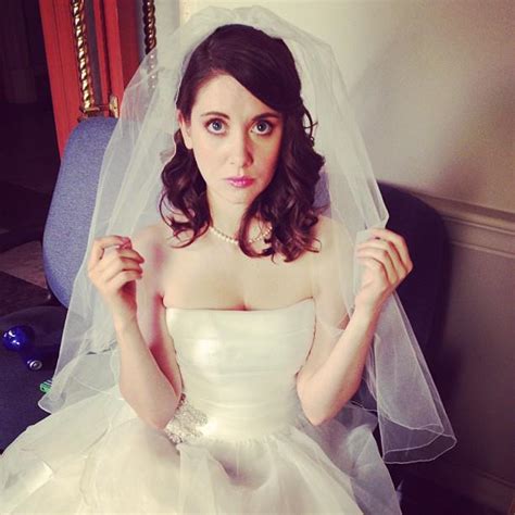 Alison Brie Too Hot For Facebook Part Ye Kya Chutiyapa Hai