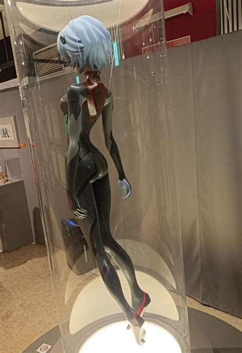 【エヴァンゲリオン展】に行ってみた！綾波レイの等身大フィギュアや劇場版の制作資料を展示！！ ふりーぶろぐ。