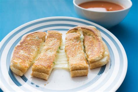 Grilled Cheese Dippers