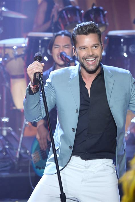 Pin On Ricky Martin