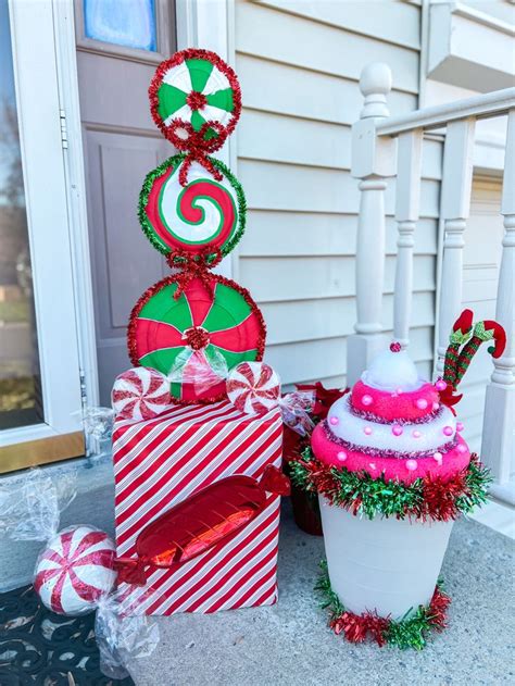 1 Huge Outdoor Christmas Diy Decorations Using Dollar Tree Items L Out