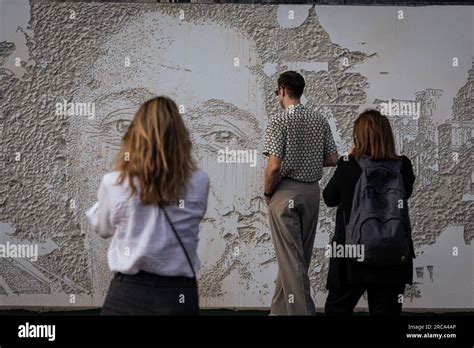 July Paris France People View Vhils Artwork Substratum