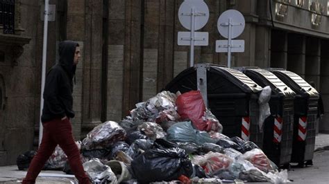 Qué servicios se ven afectados este jueves por la huelga de Camioneros