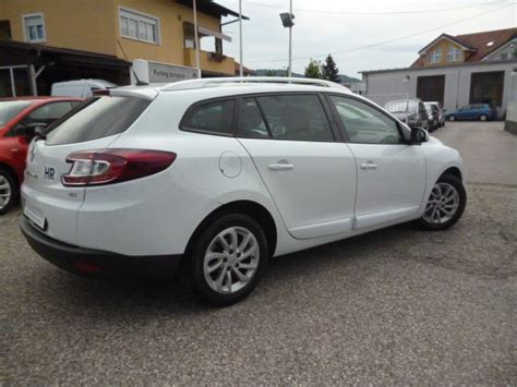 Renault Mégane Grandtour 1 5 dCi EDC AUTOMATIK NAVI LED XENON ALU PDC