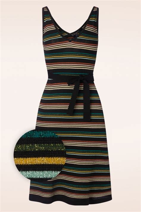 King Louie Riera Stripe Deep V Strickkleid in Schwarz | Einkaufen bei ...