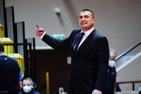 Golden State Warriors Assistant Coach Dejan Milojević Passes Away at 46 | CitizenSide