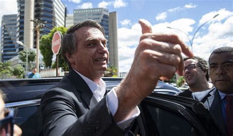 Bolsonaro é primeiro ex presidente a ser alvo da PF não por corrupção