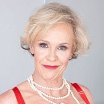 Anzee Babe Page Watch This Pornstar On FreeOnes