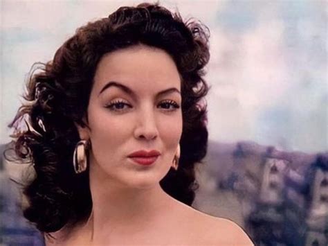 María Félix La Doña Cuántas veces se casó y con quién