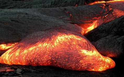 Ein Magma Förderband versorgte beständigsten Supervulkane auf der