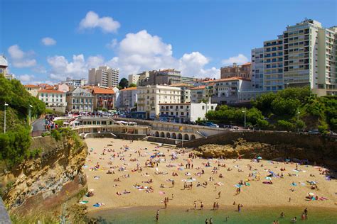 beach_biarritz_old_city_france - Mokum Surf Club