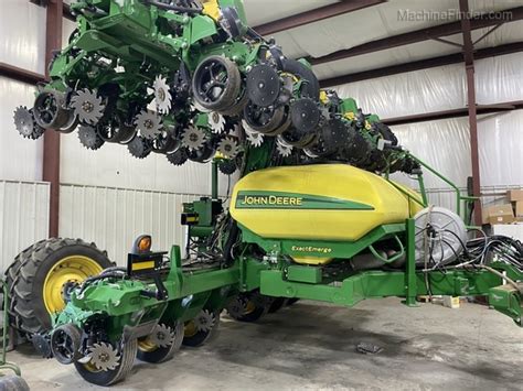 2020 John Deere DR24 Planters Drawn MachineFinder