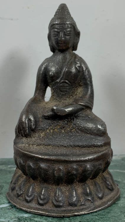 Sitzende Buddha Skulptur Kaufen Auf Ricardo