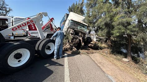 Una Persona Fallecida En Accidente En La Carretera Irapuato Abasolo