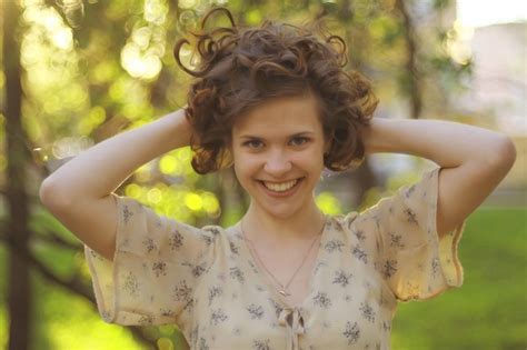 Premium Photo Summer Portrait Of A Cheerful Girl